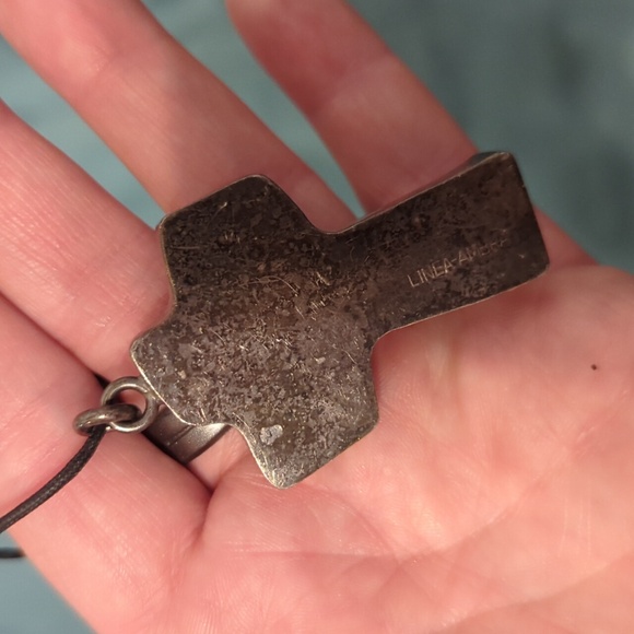 Cross necklace Amber colored - Picture 3 of 3